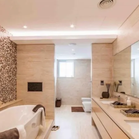 House Charle With Garden For Holiday Porto-Vecchio